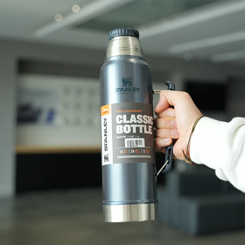 فلاسک استنلی 1 لیتر  Stanley Classic Bottle