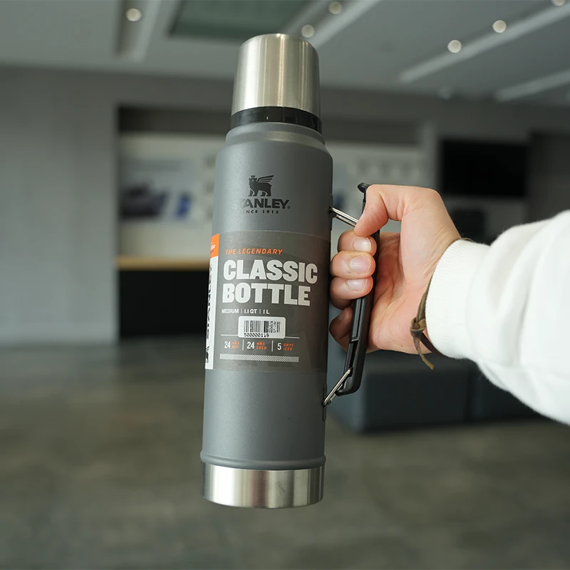 فلاسک استنلی 1 لیتر  Stanley Classic Bottle