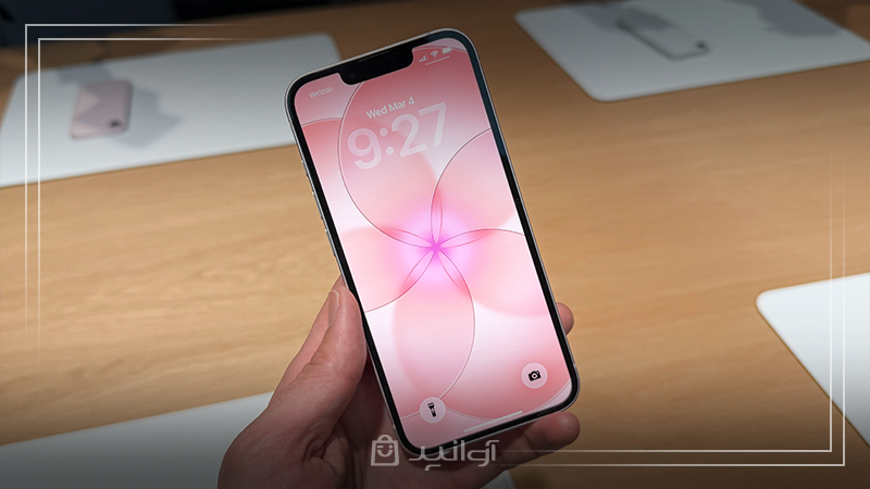 نرمافزار و رابط کاربری آیفون 17e
